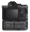 Sony vertikalno baterijsko držalo za α9 II in α7R IV